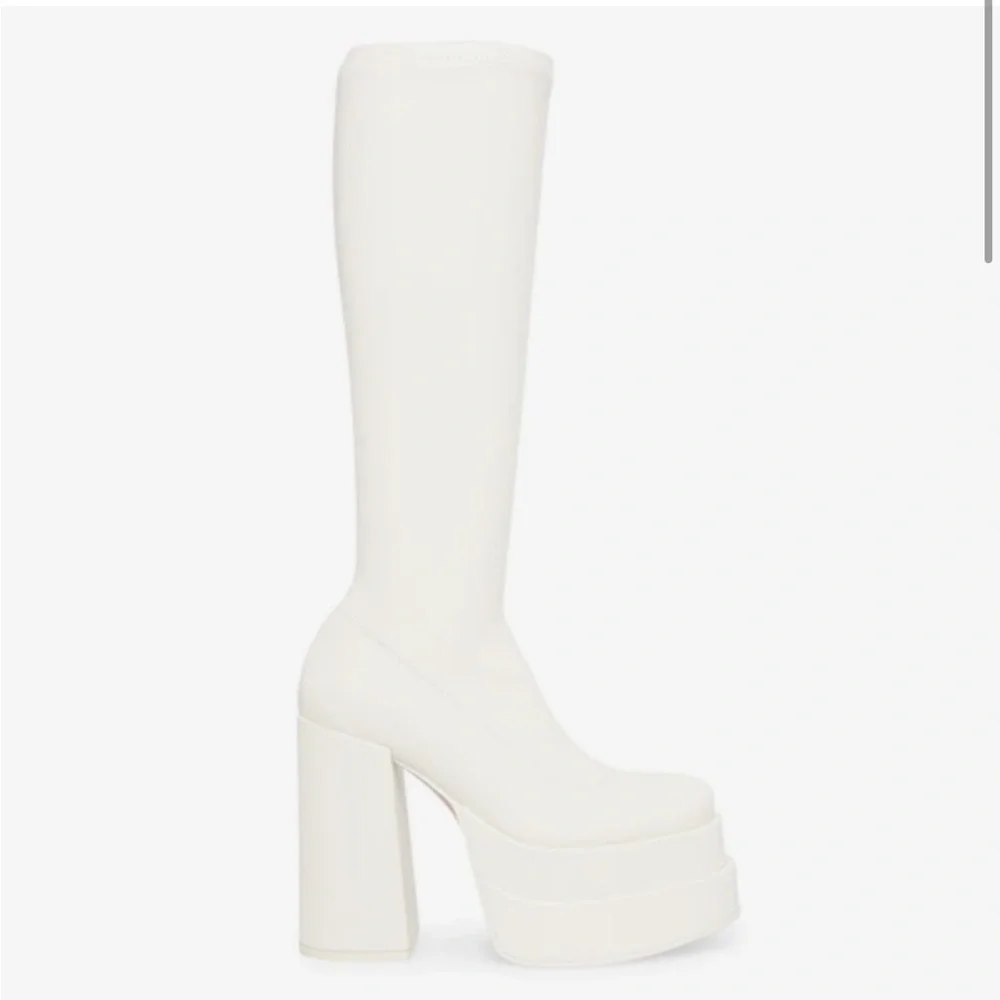 New Steve Madden Cypress Off White Boots - Picture 9 of 16